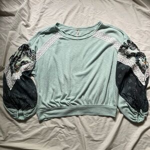 Free People Casual Clash Balloon Sleeve Mint Combo Top SZ M